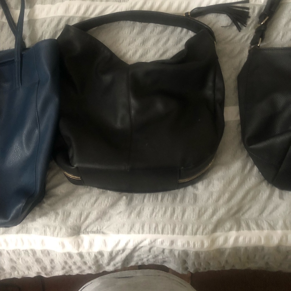 Purses - Picture 7 of 8